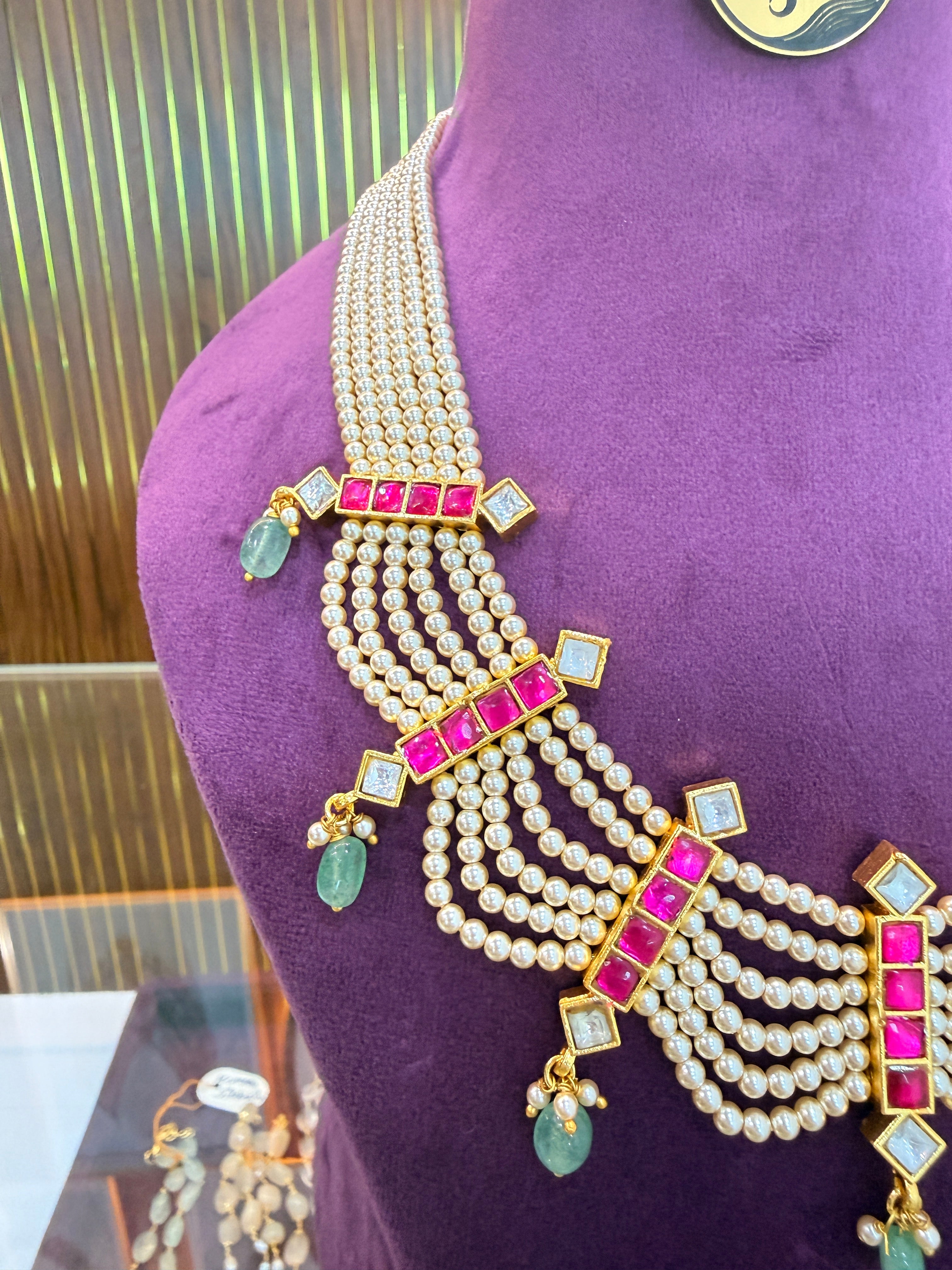 Original Swarovski Pearls with Jadau – 70% Silver Mixing | 18 Inches